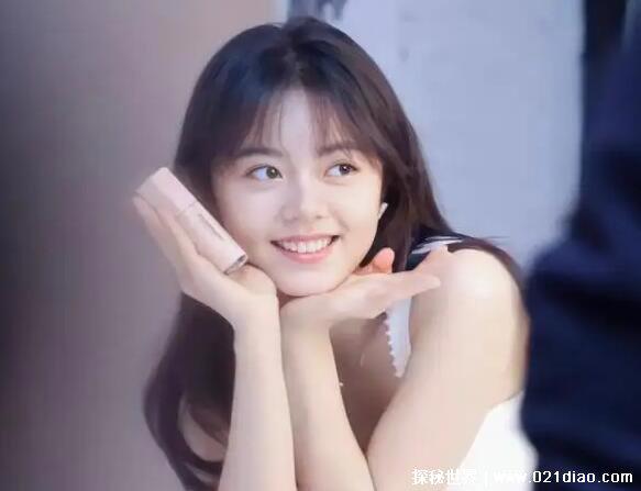 赵今麦巴啦啦小魔仙演的谁，第二代凌美琪(第一代是孙侨潞)