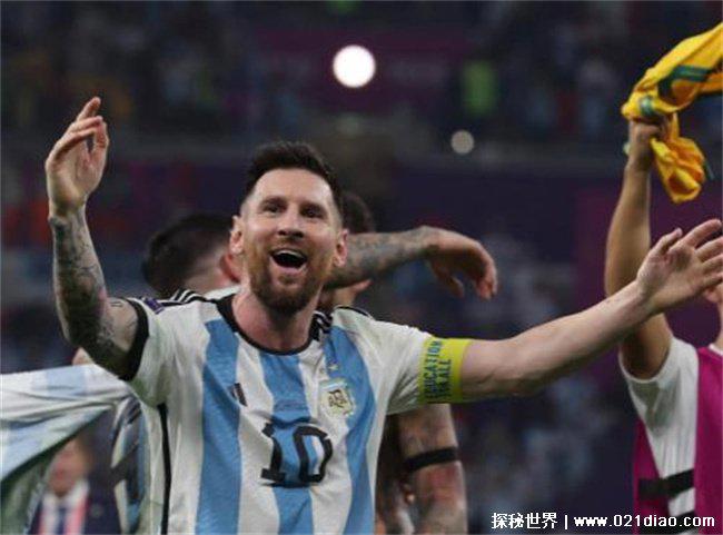 世界足球运动员排名（现役足球运动员前10位）