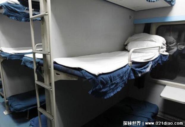 软卧和硬卧的区别对比图片，为什么软卧比硬卧贵(软卧更舒适)