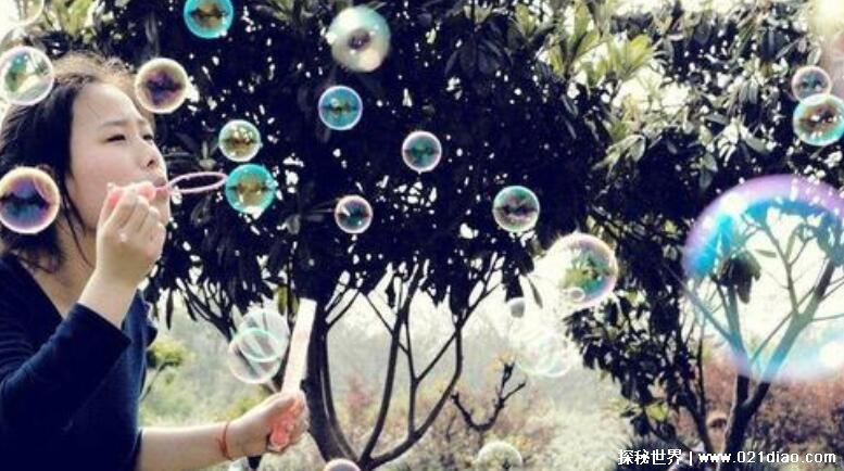 泡泡水的制作方法简单出泡效果好，肥皂就能做而且还不容易破
