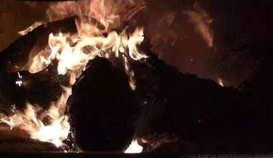 可怕的人体自燃真实事件，被火烧成灰烬仅剩一只脚