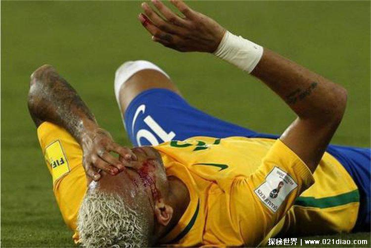 内马尔伤势（遭受犯规的次数也达到了9次）