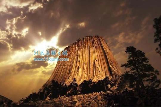 探秘地球至今未解的三大未解之谜，最后一个竟十分雄伟