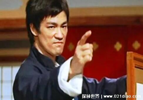 李小龙死亡真相死因，情人表示源自压力(医疗机构鉴定为癫痫猝死)