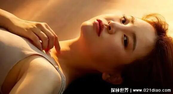 为什么进去后女人就不反抗了,看似老实了实则惊恐到动弹不得