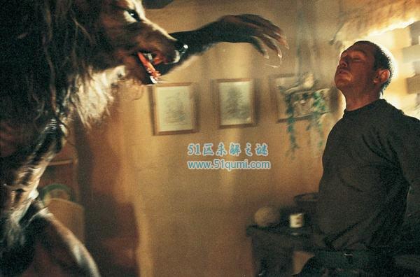 史上最恐怖最吓人的10大影片 胆小千万别一个人看!