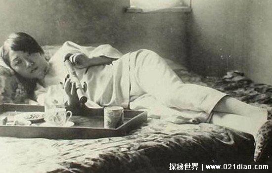 婉容皇后的一生简历，曾出轨丈夫的侍卫并且染上鸦片毒瘾