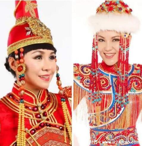 乌兰托娅和乌兰图雅是怎么回事,不是同一人(合约到期换人)