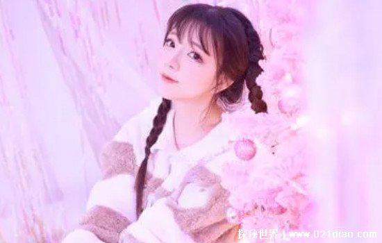 草莓朵朵是不是林晚晚,不是(草莓朵朵叫王奕萌/林晚晚已露脸)