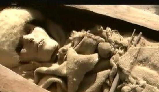 小河公主容貌复原图片,惊艳的中西混血美女(真正的四千年美女)