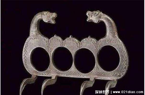 世界十大禁用暗器，梅花袖箭可以连续发射/百发百中