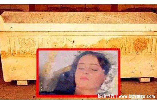 南极发现8亿年前女孩是真的吗?谣言(照片是白雪公主剧照)