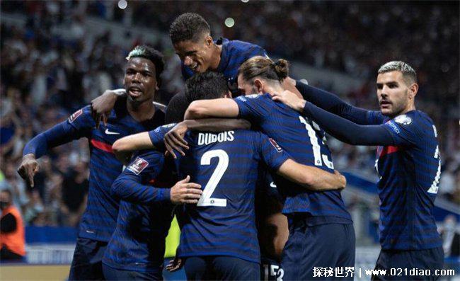 法国和波兰的历史成绩（法国队两次世界杯冠军）