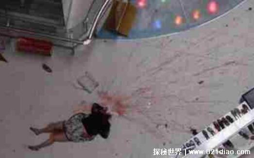 港汇跳楼事件，大楼受诅咒导致6人坠亡(虚假传言)