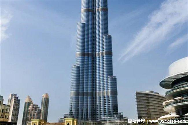 迪拜旋转摩天大楼 会动的大楼(90分钟旋转一圈)