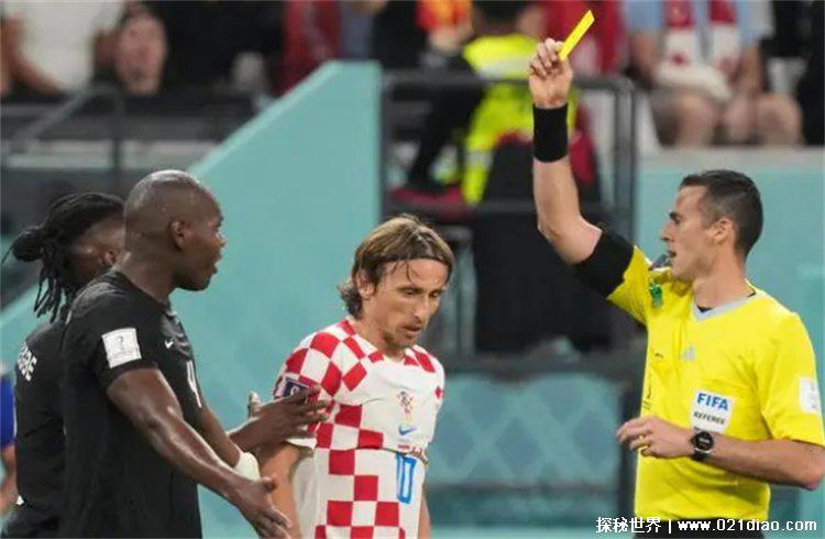 克罗地亚4-1加拿大（小组积分4分排名第一）