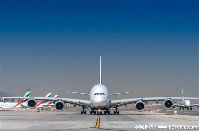 客机外观都是白色的原因,可以反射阳光(减少辐射)