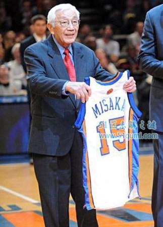 亚洲进入NBA第一人三阪亘 三阪亘曾写信力挺林书豪