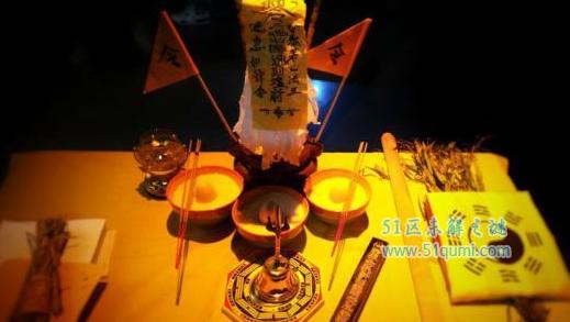 民间十大驱鬼方法，古钱和柳树枝都有效！