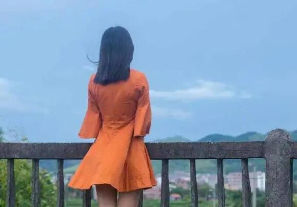 田园女是指什么意思，看似质朴但实际很物质的女人(有公主病)