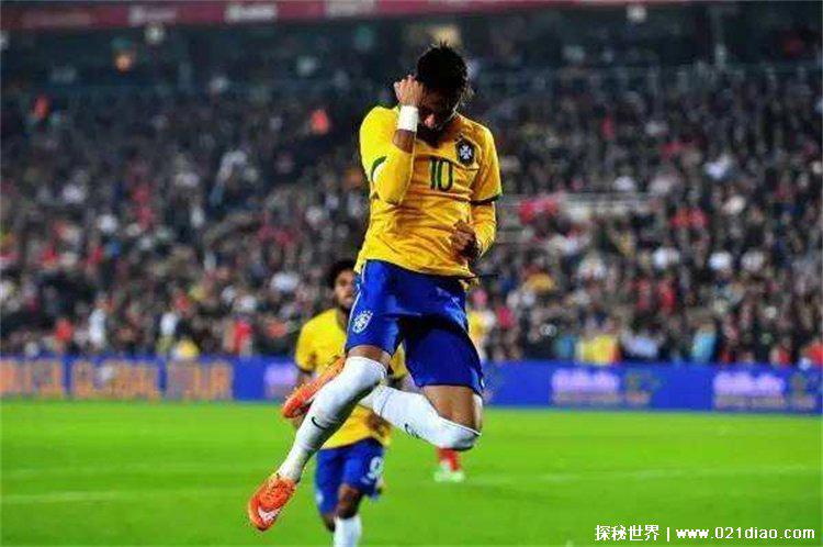 内马尔彩虹过人（足球过人技巧）