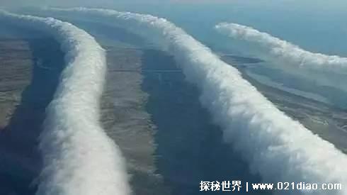 十大世界上最诡异的云,粉色飞碟云最诡异(疑似为外星人飞船)