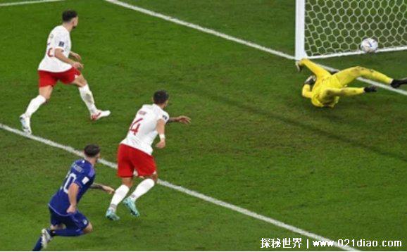 梅西错失点球（让人感到意外）