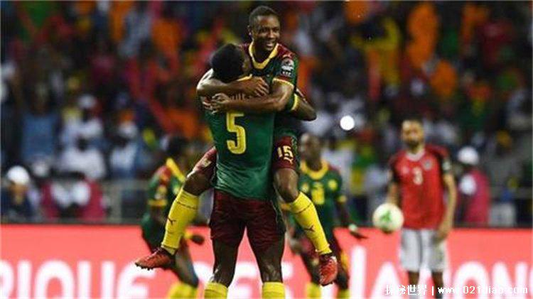 加纳队出征世界杯忘带球衣（紧急的补救措施）