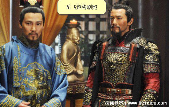 岳飞墓前跪五个人是谁，秦桧夫妇/万俟卨/张俊/罗汝辑(千古罪人)