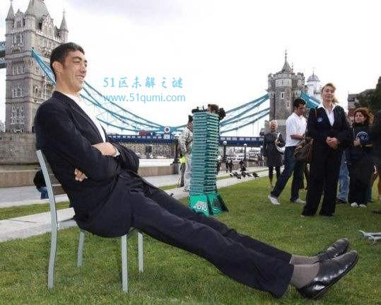 世界第一高人是谁?苏尔坦·科森身高2.47米创世界纪录