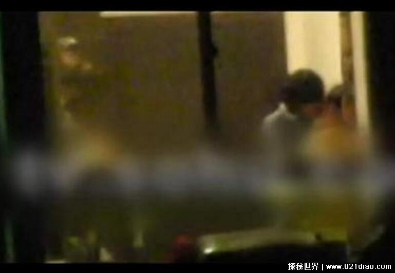 董洁王大治辣眼睛照片，出轨王大治深情拥吻疯狂摸臀画面曝光