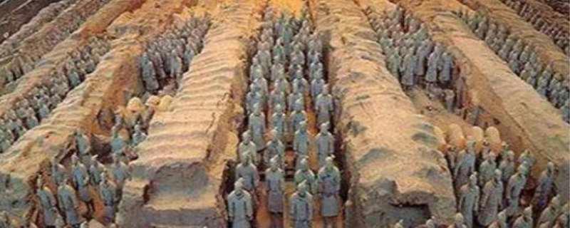 兵马俑本来的颜色