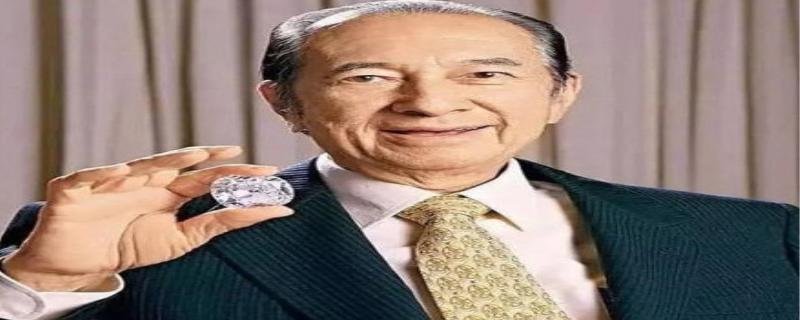 何鸿燊的老婆是谁 何鸿燊为什么能娶四个