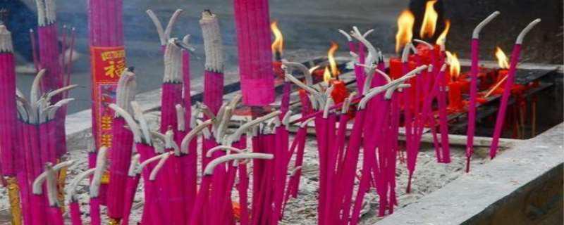 正确的烧香拜佛步骤