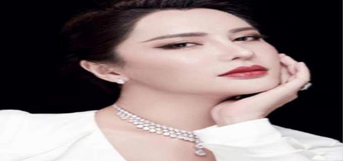 时大漂亮个人简历