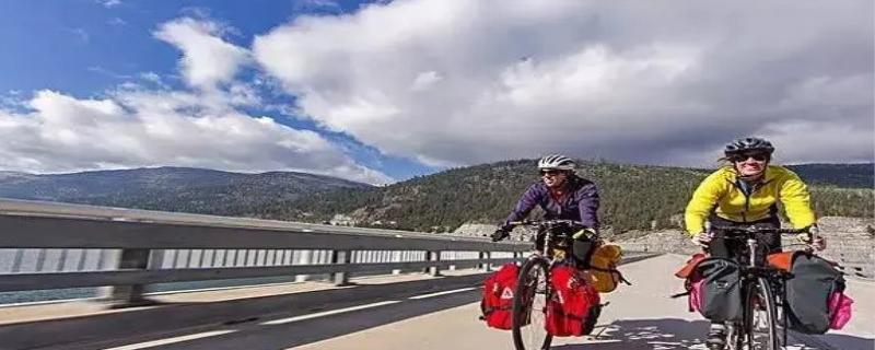 爱好旅游的人有哪些好处