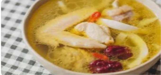 鸡汤放什么材料煲汤好喝