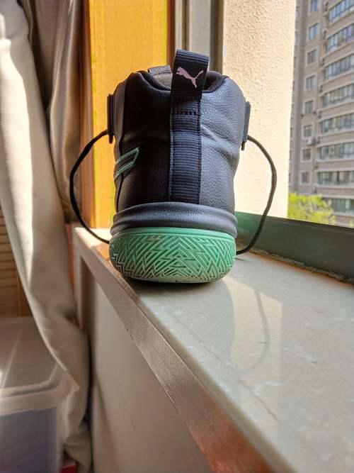 彪马篮球鞋PUMALEGACY