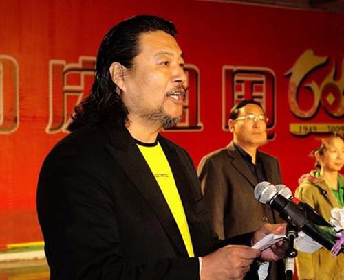 关牧村前夫是谁 关牧村遭家暴离婚