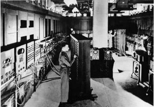 第一台计算机诞生于哪一年 介绍