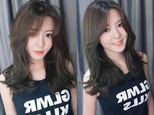 当下很流行的卷发发型 自然又好打理 好美