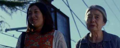 小偷家族奶奶为什么去游戏厅