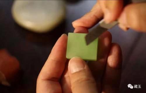 这几种鉴别和田玉真假的方法 和田玉的鉴别方法