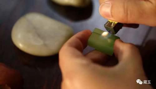这几种鉴别和田玉真假的方法 和田玉的鉴别方法