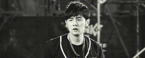 侯佩岑和周杰伦什么关系