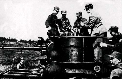 装甲兵团的进化上简述中国第一支机械化步兵师 陆军第200师编制