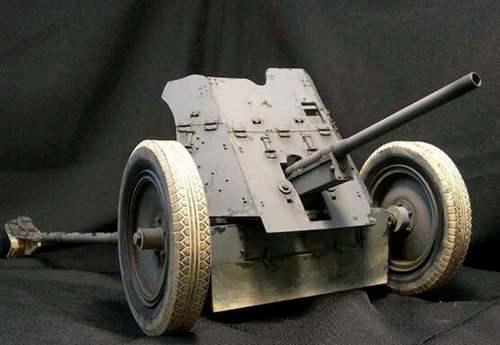 装甲兵团的进化上简述中国第一支机械化步兵师 陆军第200师编制