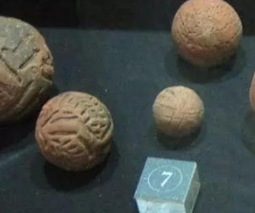 中国出土十大逆天文物