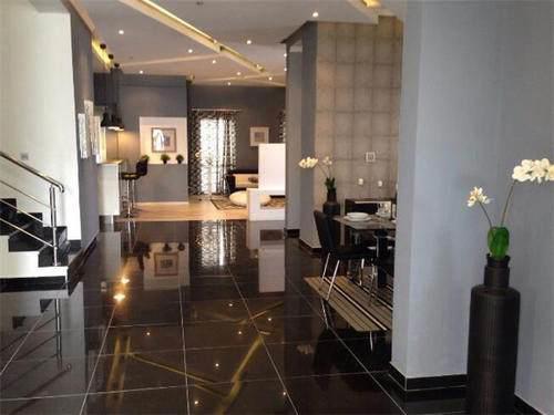 农历八月黄道吉日查询