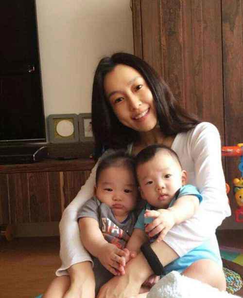 范玮琪和黑人是形婚?